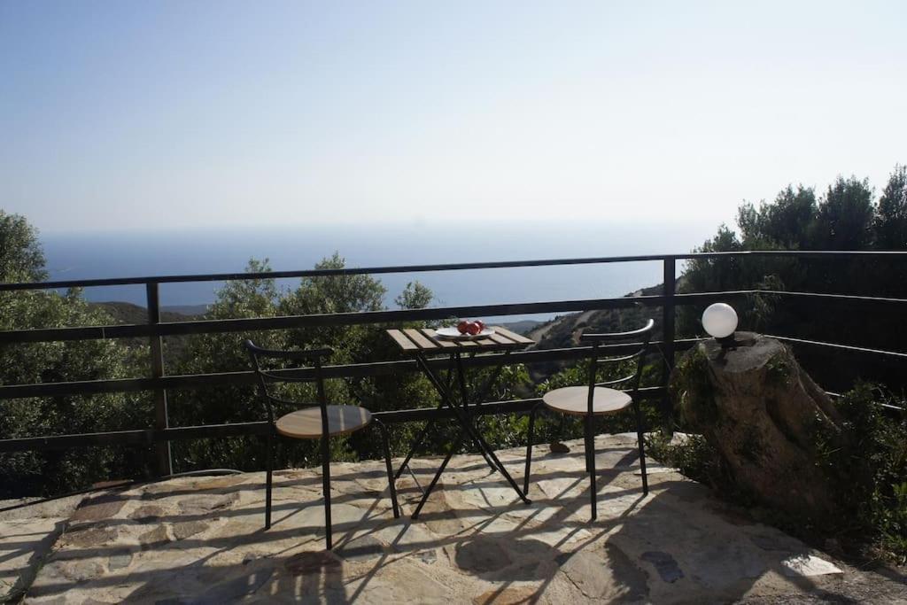 Alegria Stone House Villa Amigdhalokefali Exterior photo