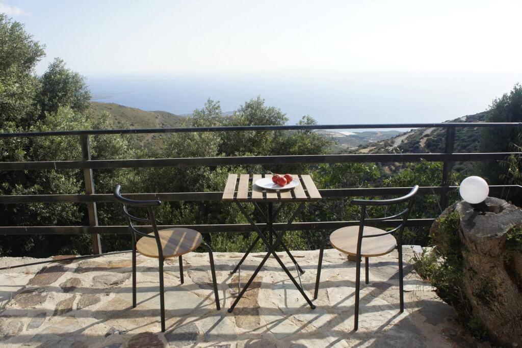 Alegria Stone House Villa Amigdhalokefali Exterior photo